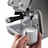 Рожковая кофеварка DeLonghi EC9255. T цвет серый, титановый