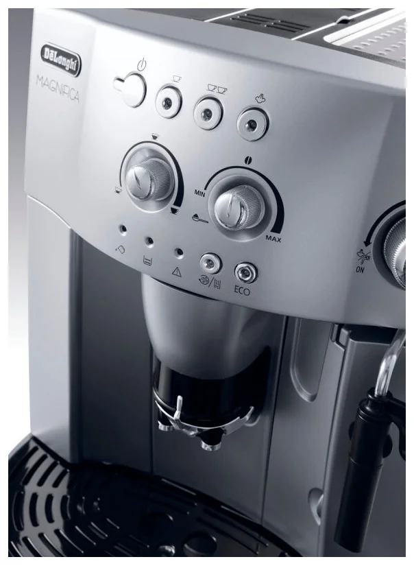 Кофемашина De'Longhi Magnifica ESAM 4200, серебристый