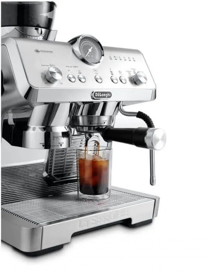 Кофеварка DeLonghi EC9555M, серебристый